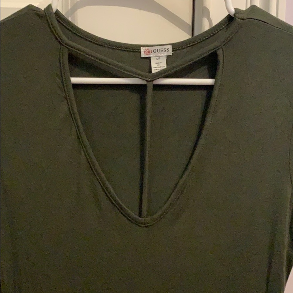 GUESS shirt - Picture 3 of 3